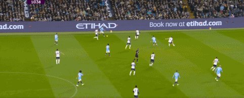 1732394167222091525.gif 刺城11.gif